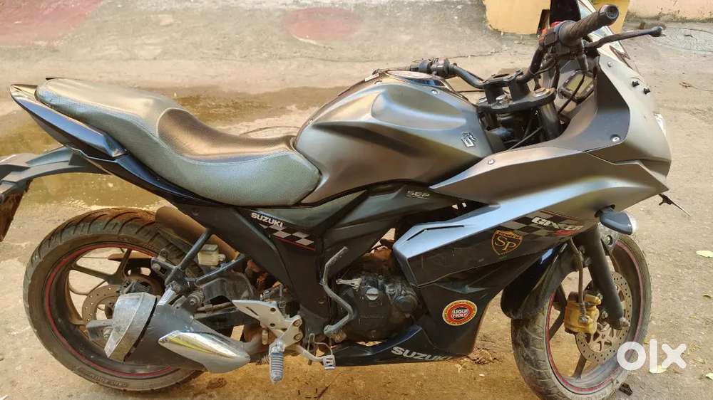 Suzuki Gixxer sf