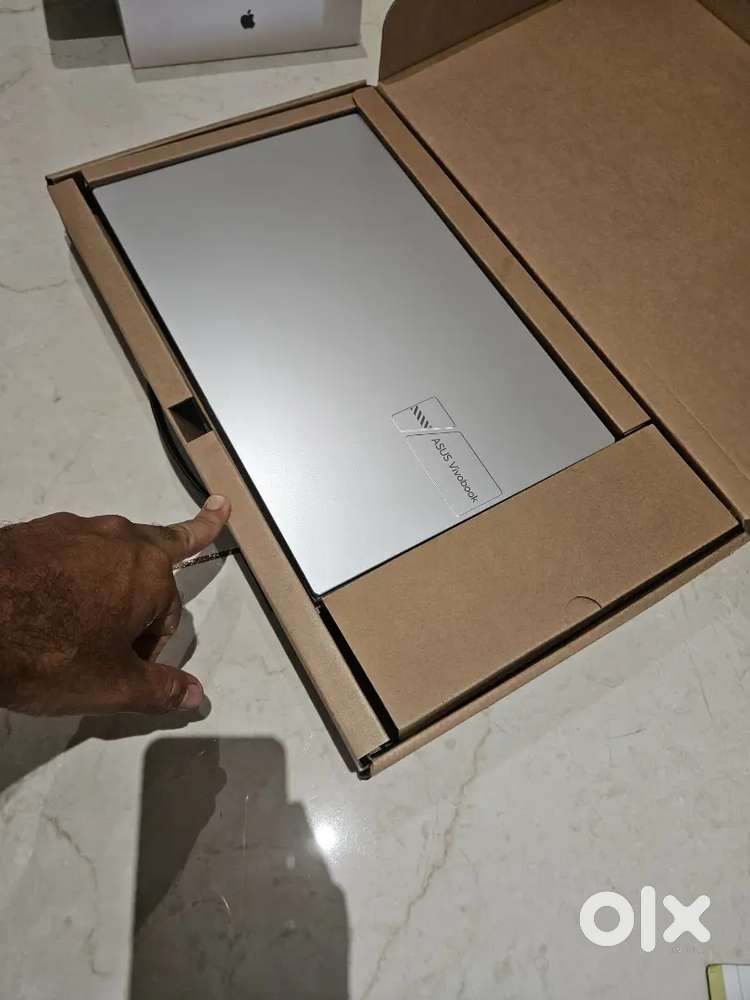 UNTOUCHED ASUS VIVOBOOK CORE i5 13TH/16GB/512GB