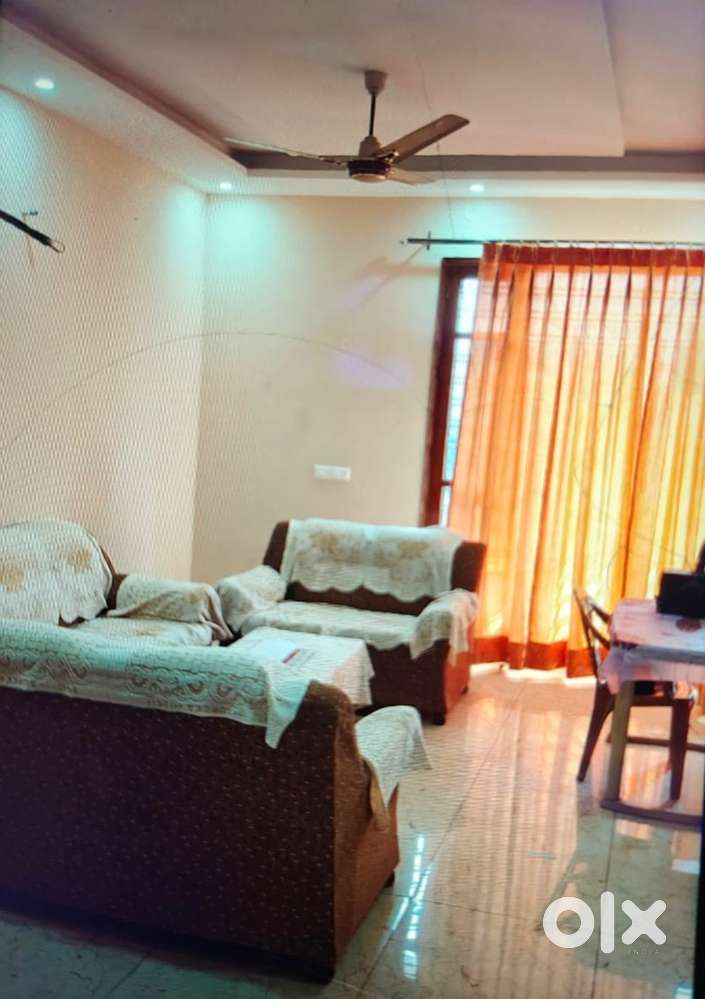 2bhk flat flat furnished