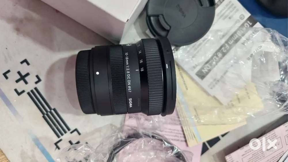 Sigma 10-18mm F2.8 & Tamron 17-70mm F2.8 Fuji X Mount, Only Box Open