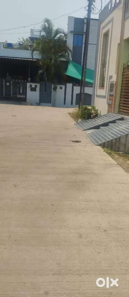 Urla Om Nagar me Diverted East Facing 1325 Sqr feet to be sold