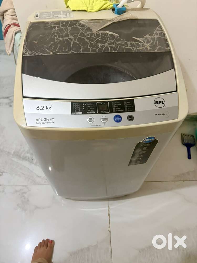 Fridge and washing machine