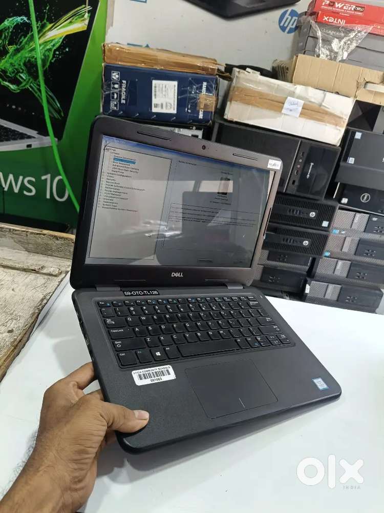 Dell cor i5 8the ram 16 gb SSD 256 tuch screen