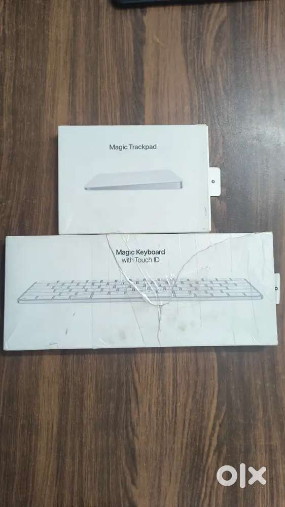 Apple Magic Keyboard with touch ID and Magic track pad