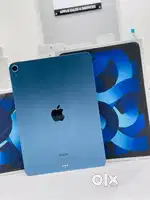 IPad Air 5-64gb Wi-Fi M1 chip demo live stock flawless condition unuse