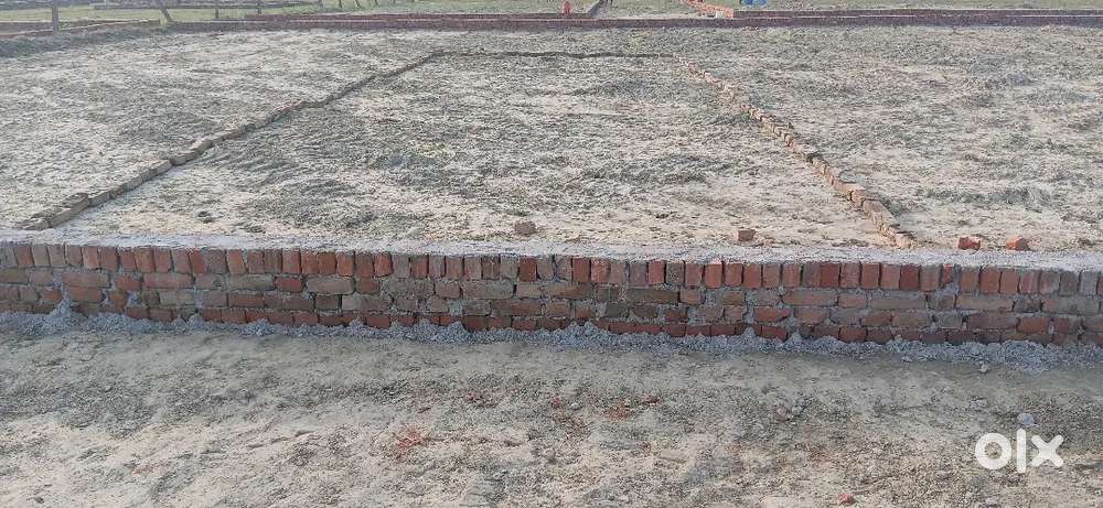 100,200,300 gaj ke plot saste rate mein
