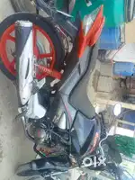 Hero' honda CBZ