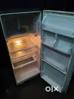 Kelvinator fridge 200 litre 2 star good condition