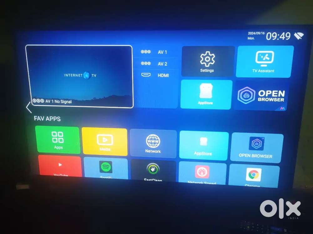 carva google smart t.v 2 month old