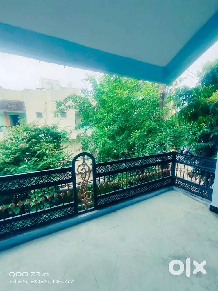 1 room kitchen ground floor and 1 room kitchen first floor with balcon
