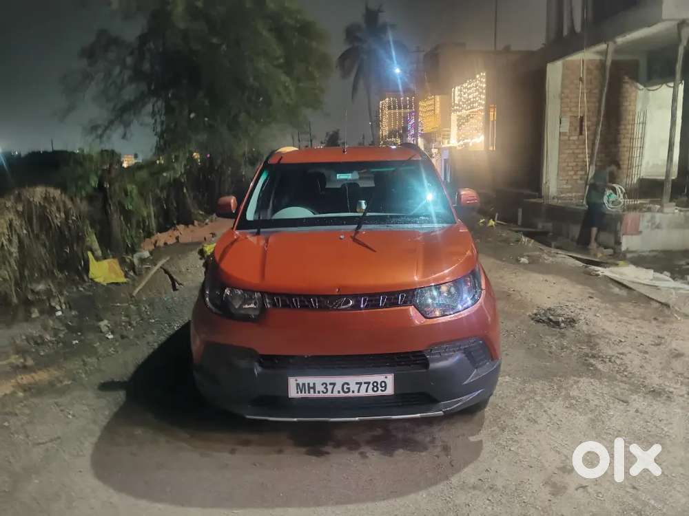 Mahindra KUV 100 2016 Petrol Well Maintained