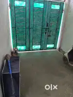 Kisi ko saman rakhna ho ya garaj open kerna ho jagha khali hein