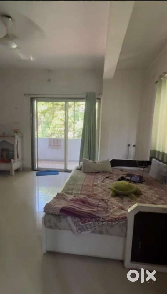 Vacancy for 2 girls on urgent basis