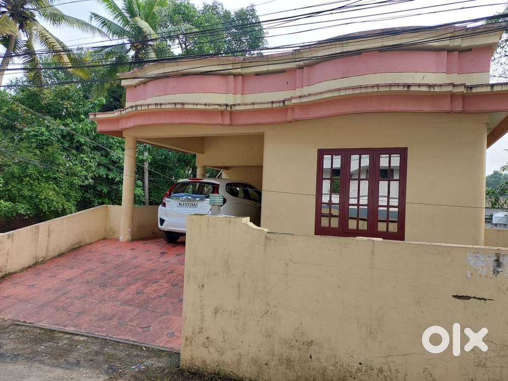 2BHK house for rent in Peroorkada