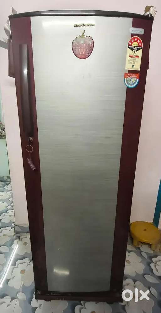 Kelvinator - KCP325 Refrigerator
