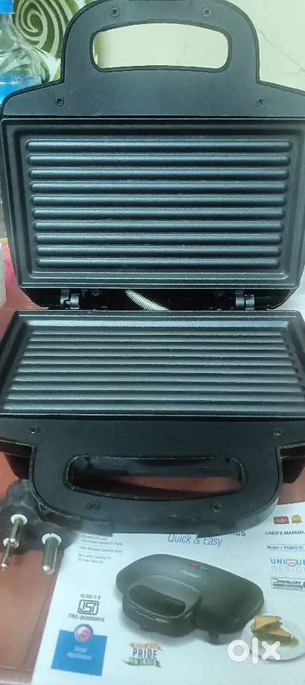 sandwich maker new (Rs 1400)