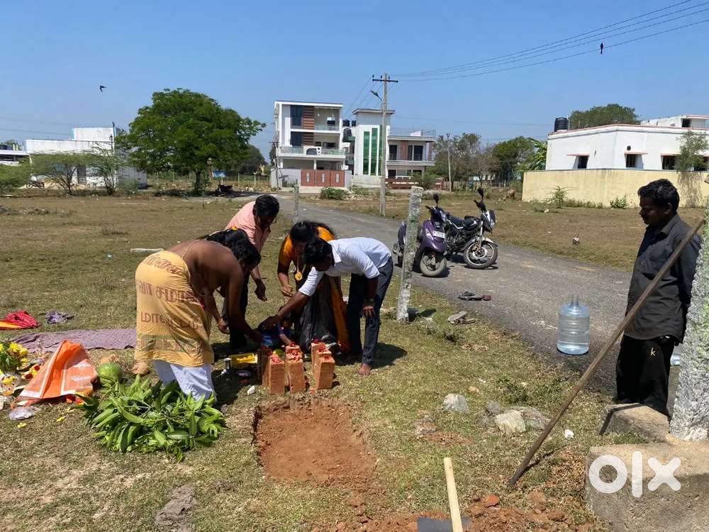Nearer Maraimalai Nagar Bus stand,