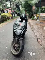Aprilia SR150
