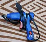 Hot glue gun