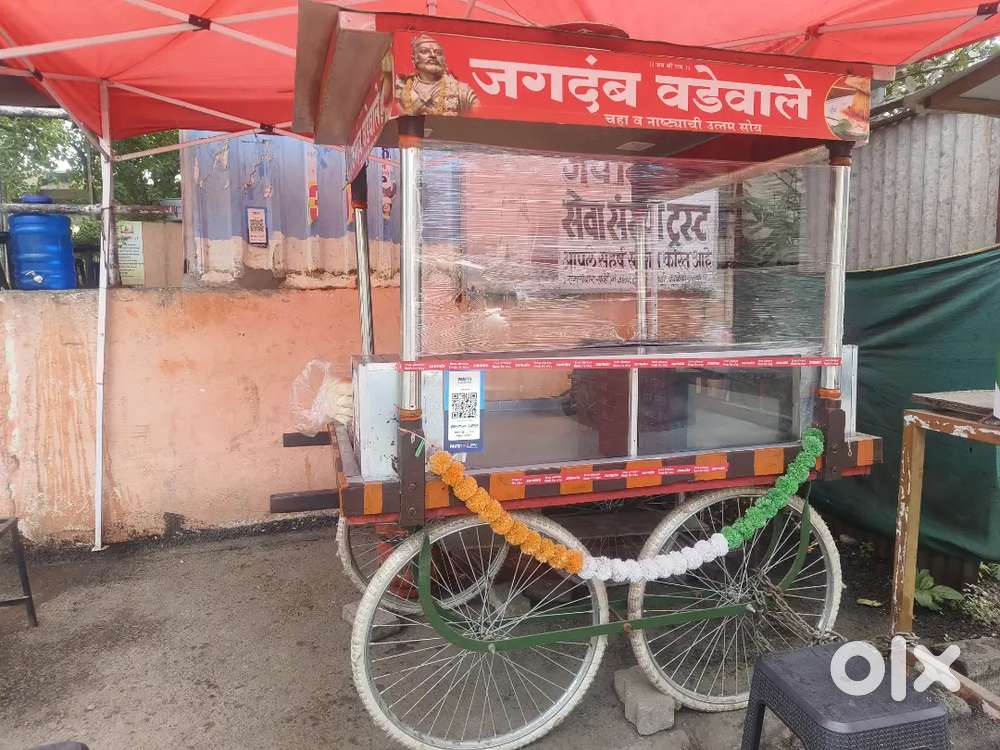 Vadapav counter