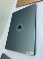 ( Mac huB ) Macbook M1 Pro - Max Chip  -  16 inchs ( Demo Unit )