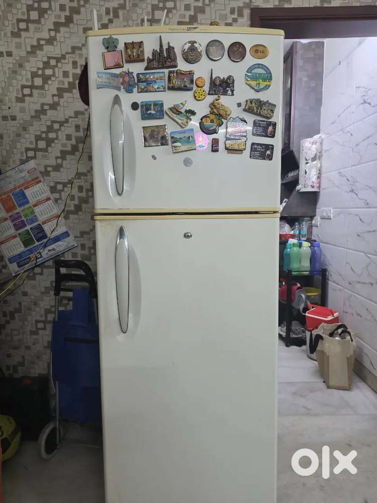 LG Fridge 382 ltr