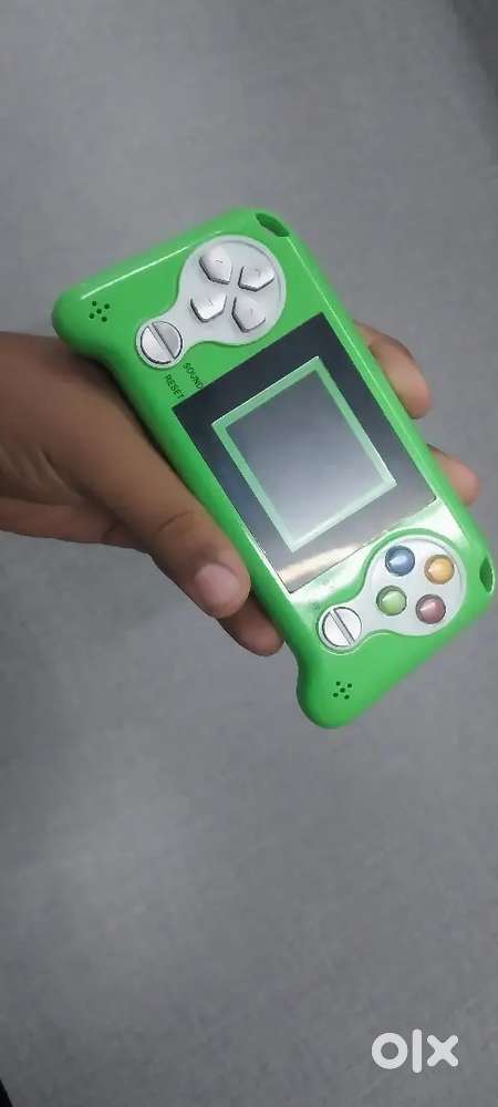 Digital pocket gaming console(230games in one)with cells