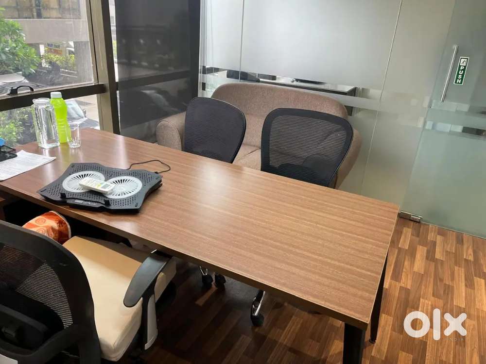 Fully Furnished Office For Rent in Thaltej