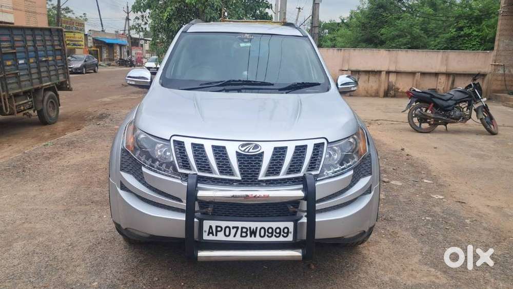 Mahindra XUV500 W8, 2013, Diesel