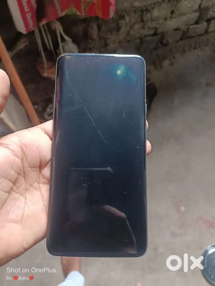 One plus 7pro(8+256gb) (carved display)