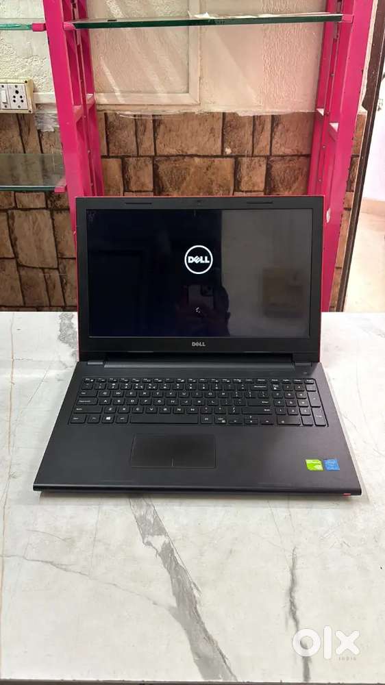 Dell i5 15.6inc laptop for sell in just 9500 with 8gb ram