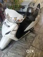 Very Good condition activa  4g with excellent condition tyres