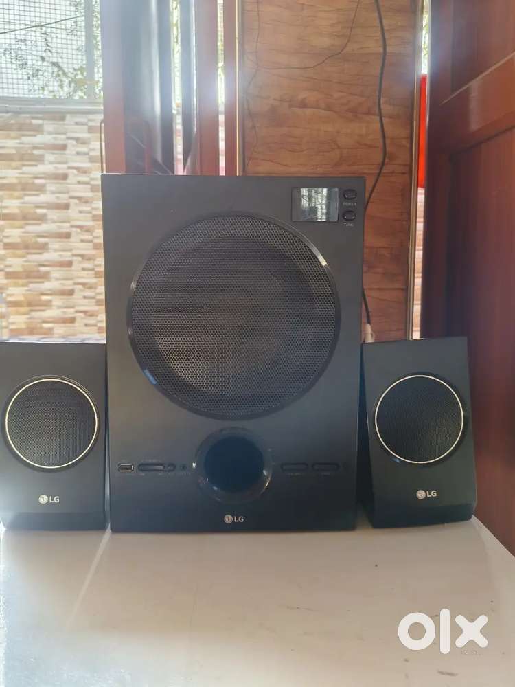 LG 2.1 Home Theatre