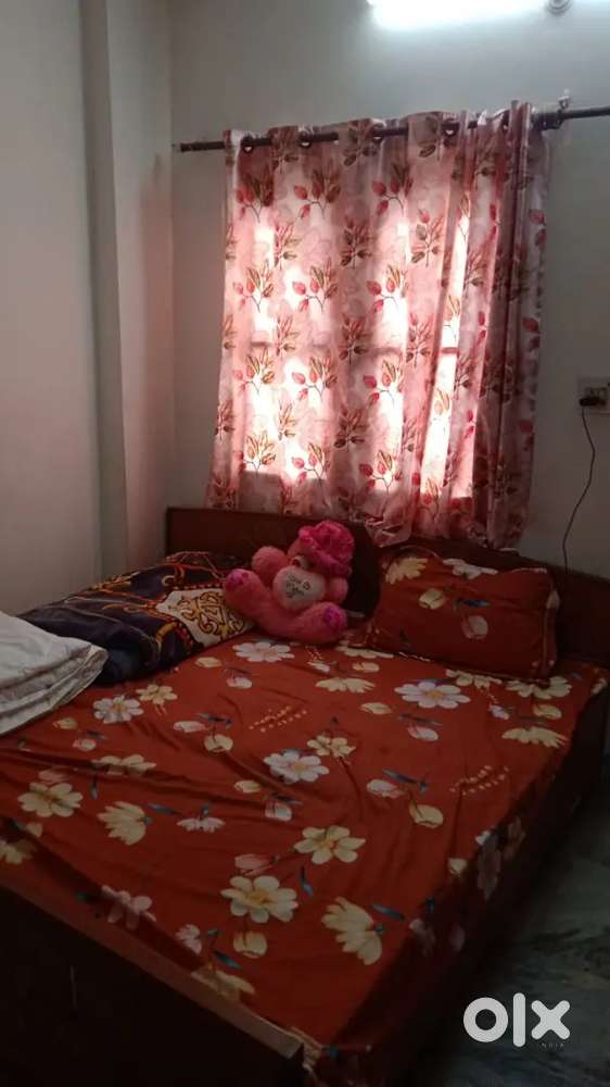 Punjabi Bagh, Bhopal – 2BHK  Female roommate Required