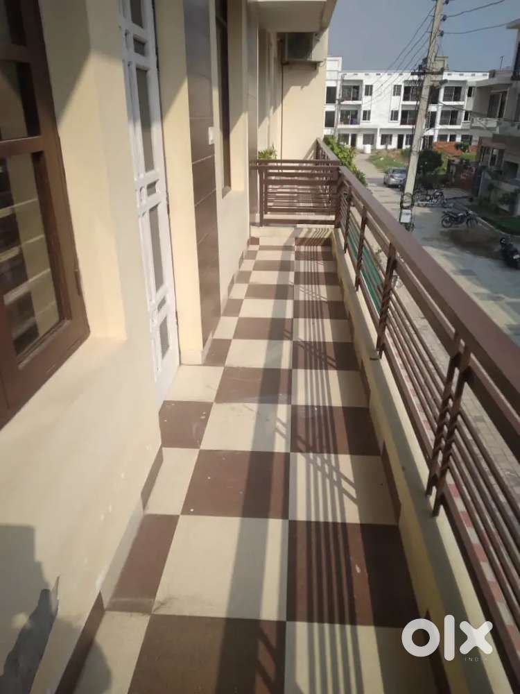 IBHK FOR SMALL FAMILY OR SINGLE PERSON GBP DERABASSI