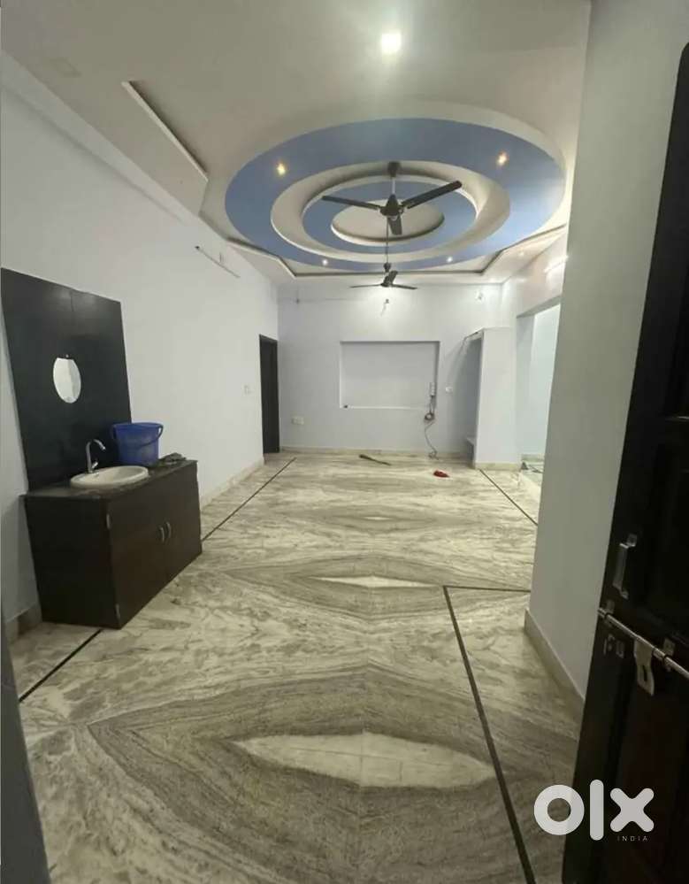 2BHK flat rent in Gomti Nagar