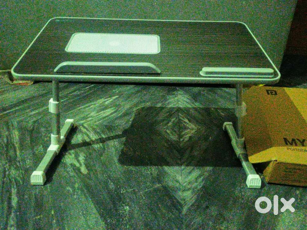 Laptop table
