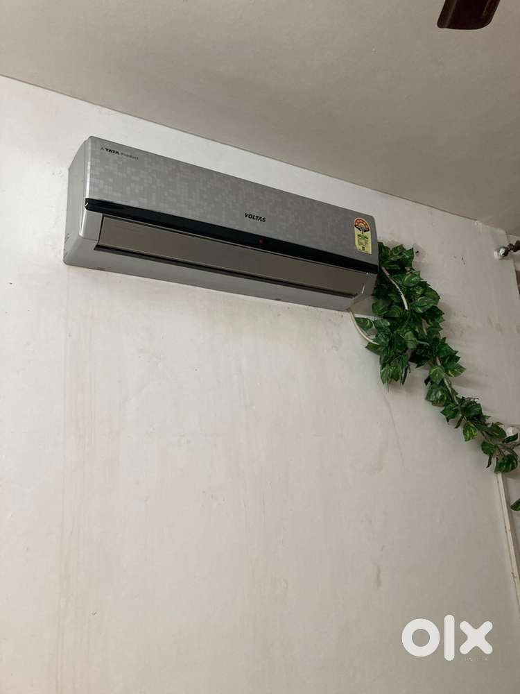 Voltas 1.5 tonne AC great condition 6 years old