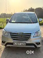 Toyota Innova 2011