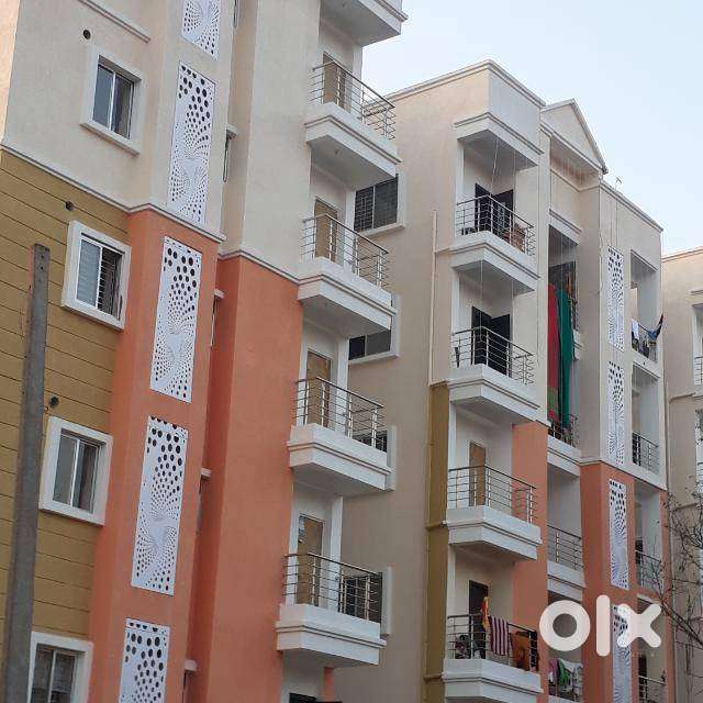 Flat in Best location & connectivity