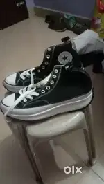 SHOES ALL STAR BRAND NEW FOR SALE.