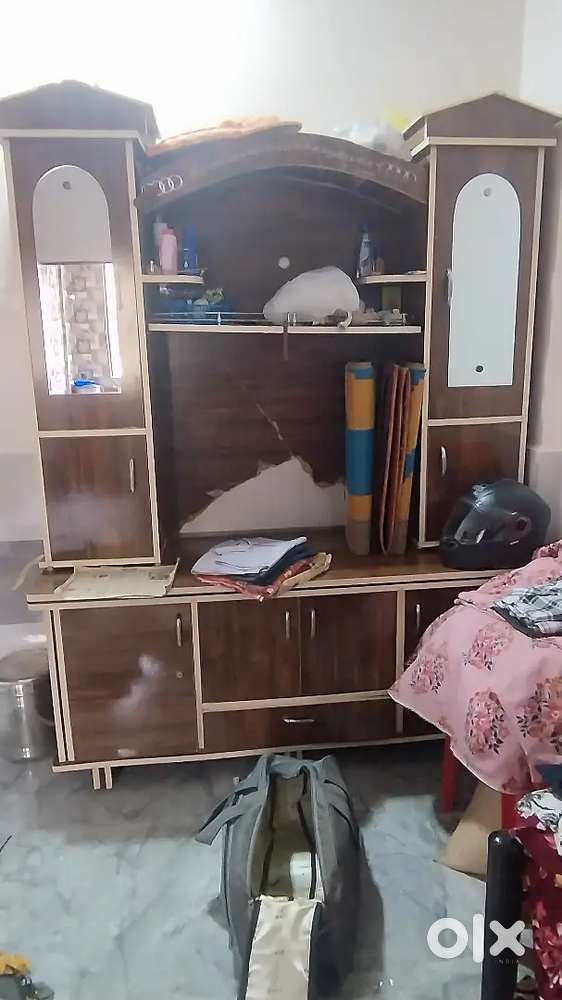Showcase and TV holder