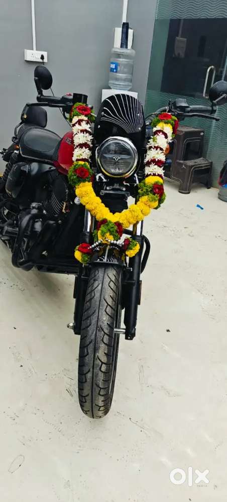 Yezdi roadster showroom condition ceramic coated single handed used