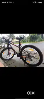 Urban terrain cycle only 1 month old new condition