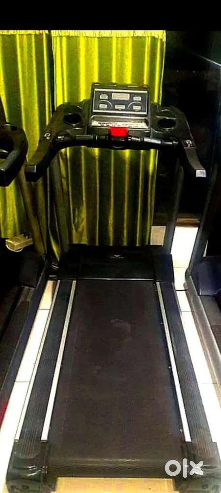 Cross trainer,  treadmill ,