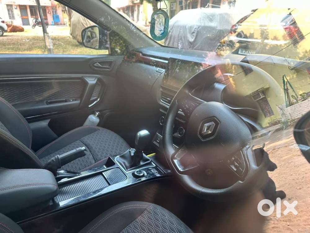 BRAND NEW Renault Kiger 2023 AMT DUAL TONE