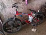 New condition alloy frame cycle 1 years old only