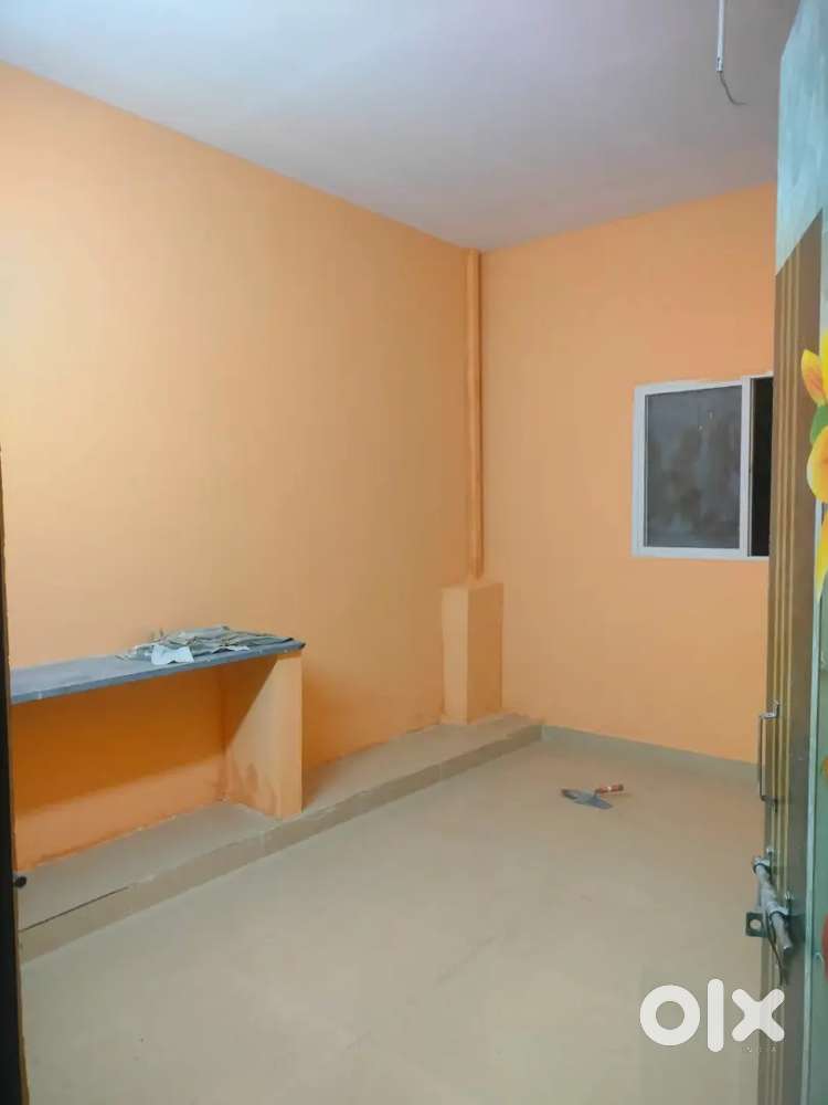 Single rooms for rent