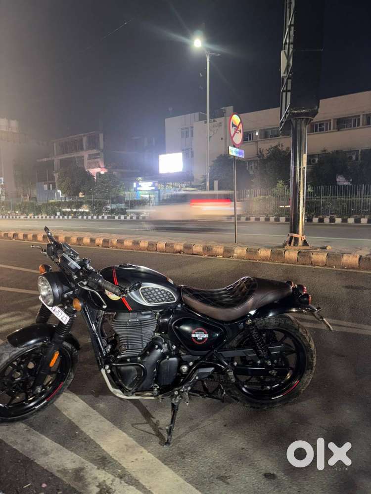 Custom cafe racer build hunter 350.