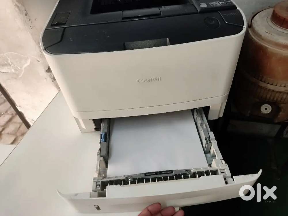 Canon LBP 6680X laser printer